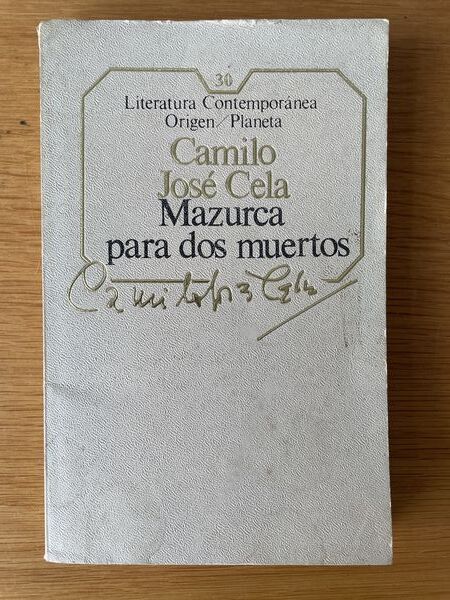 Mazurca para dos muertos