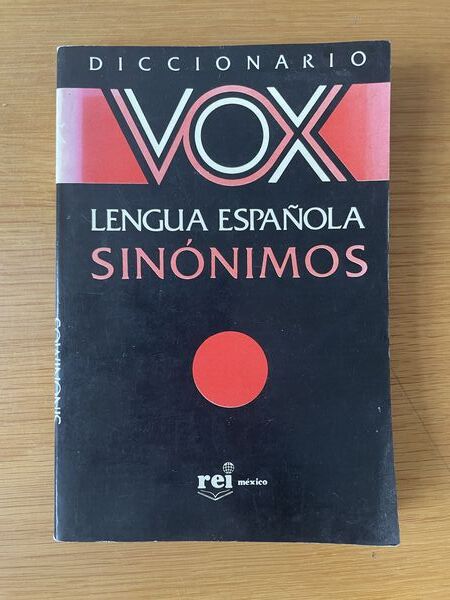 Vox: diccionario de sinónimos