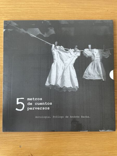 5 metros de cuentos perversos: antología